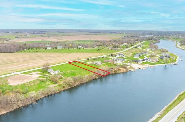 $549,000 | 4225 Lost Dauphin Road, Unit 1, Wrightstown, WI 54180