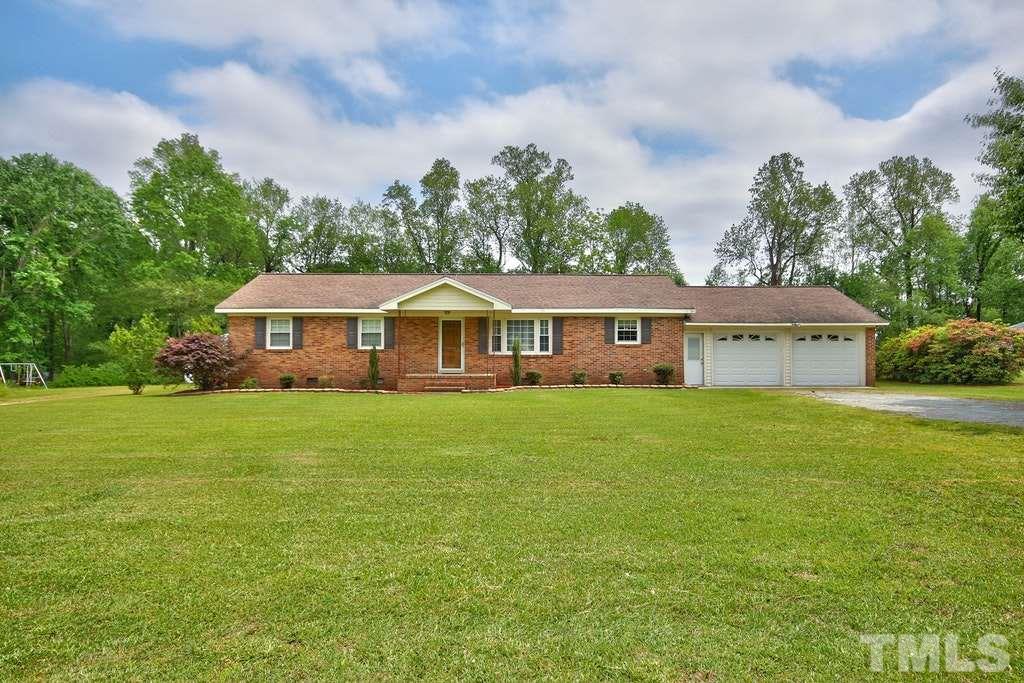 4397 Steven's Chapel Road Smithfield, NC 27577 - Photo 4 of 22 Gallery Image 4