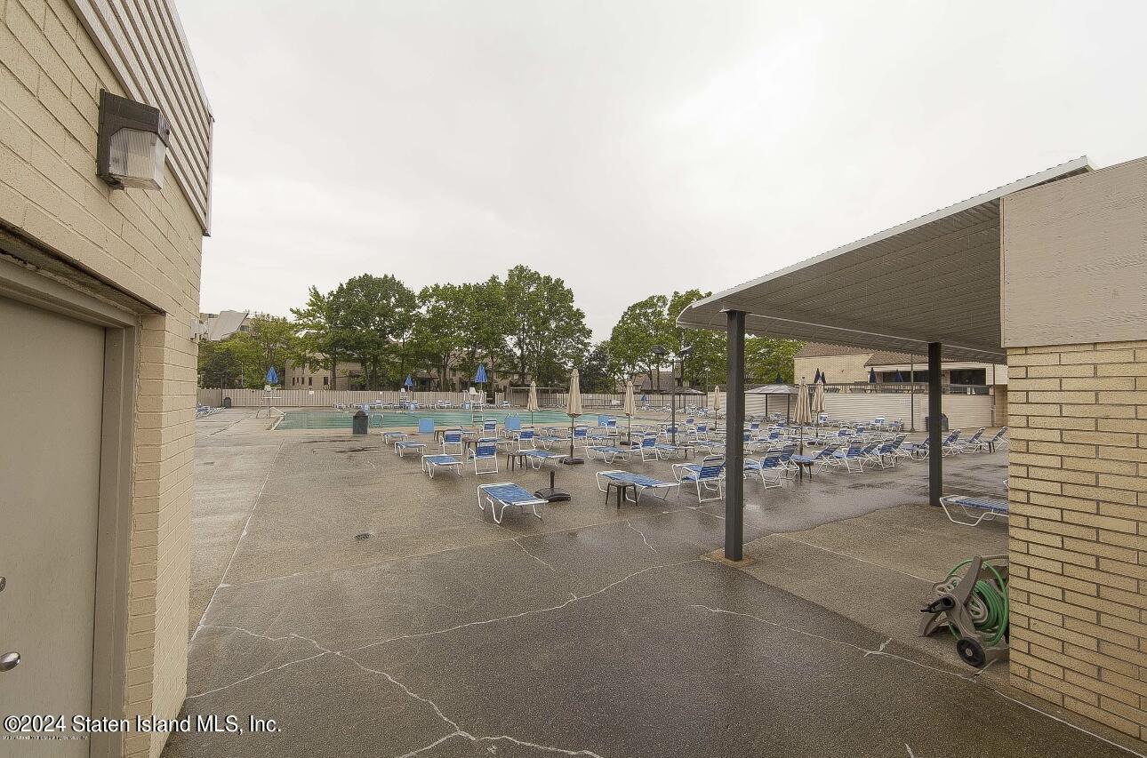 130 Devon Loop, Unit 1 Staten Island, NY 10314 - Photo 20 of 23 IMG_0304