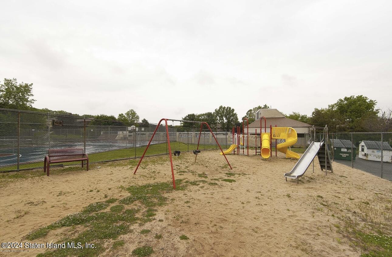 130 Devon Loop, Unit 1 Staten Island, NY 10314 - Photo 23 of 23 IMG_0301