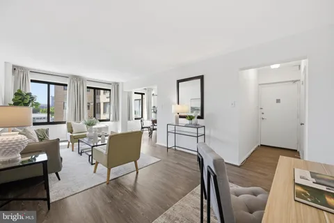 $339,000 | 3601 Wisconsin Avenue Northwest, Unit 509, Washington, DC 20016
