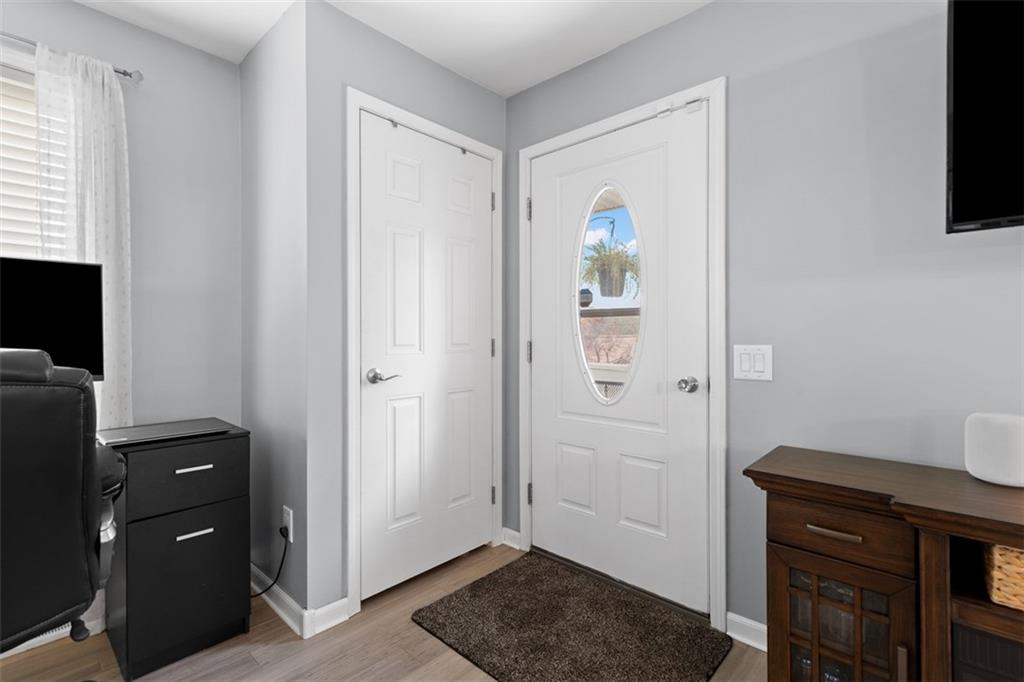 416 Reamer Avenue Carnegie, PA 15106 - Photo 3 of 33 a view of room with bathroom