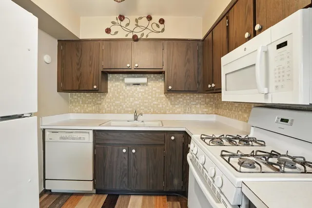 $120,000 | 18205 Hart Drive, Unit 2B, Homewood, IL 60430