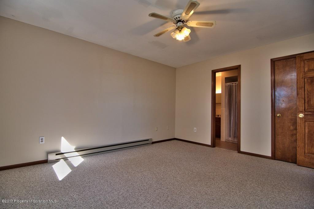 43 Hildebrandt Road Dallas, PA 18612 - Photo 33 of 54 an empty room with closet and a ceiling fan