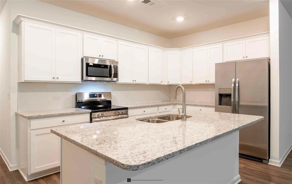 12006 Crosswicks Road, Unit 186 Union City, GA 30291 - Photo 4 of 11