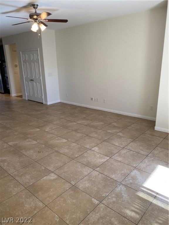 7397 Alamo Ranch Avenue Las Vegas, NV 89179 - Photo 4 of 31