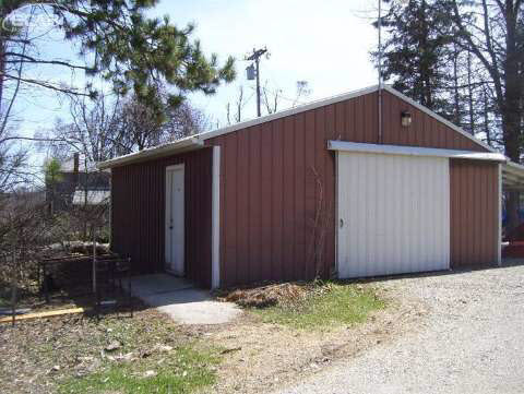 4059 Stanley Road Columbiaville, MI 48421 - Photo 31 of 36 20435210-30.JPG