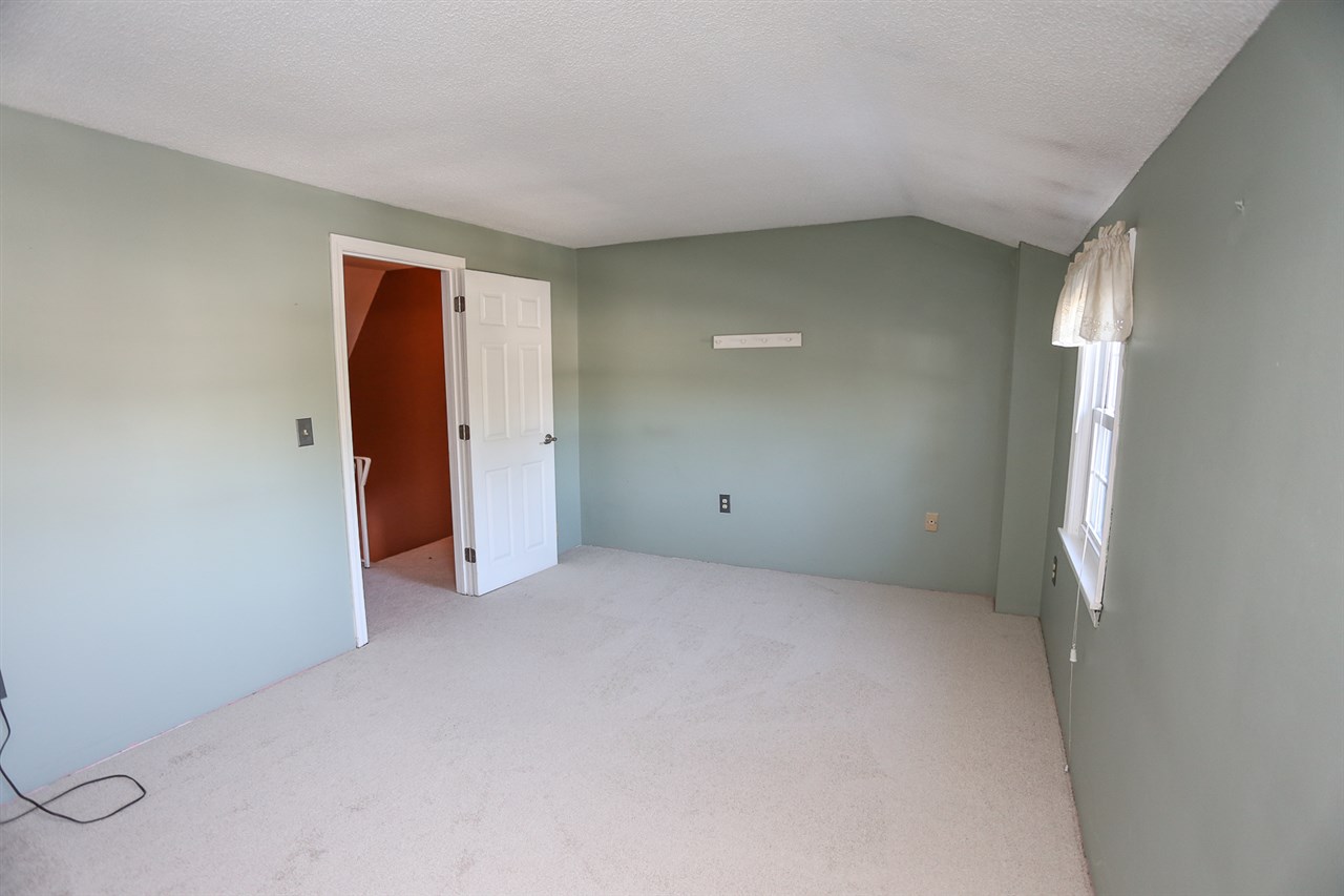 118 Cannongate III Road Nashua, NH 03063 - Photo 7 of 21 Gallery Image 7