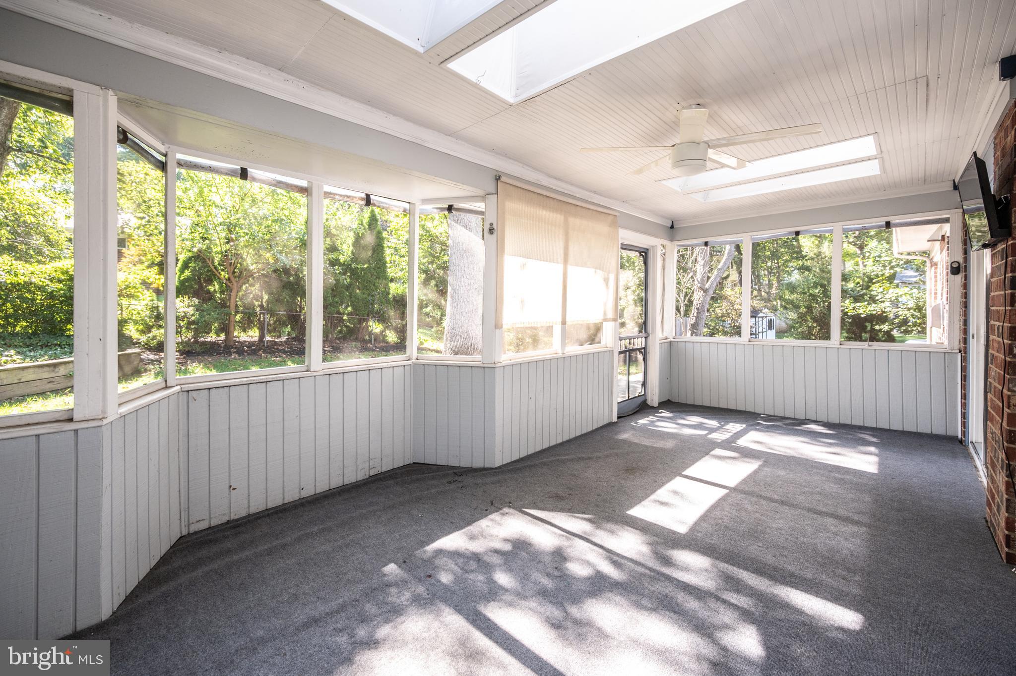 5512 Yorkshire Street Springfield, VA 22151 - Photo 18 of 31 Gallery Image 18