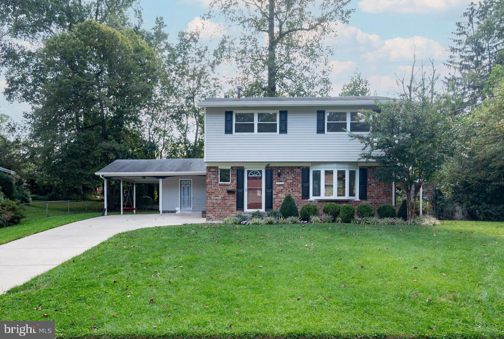 5512 Yorkshire Street Springfield, VA 22151 - Photo 2 of 31 Gallery Image 2