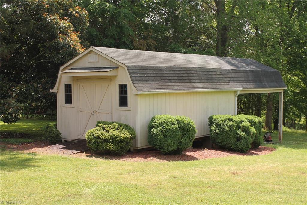 1241 Geneva Albright Road Graham, NC 27253 - Photo 13 of 24 Gallery Image 13