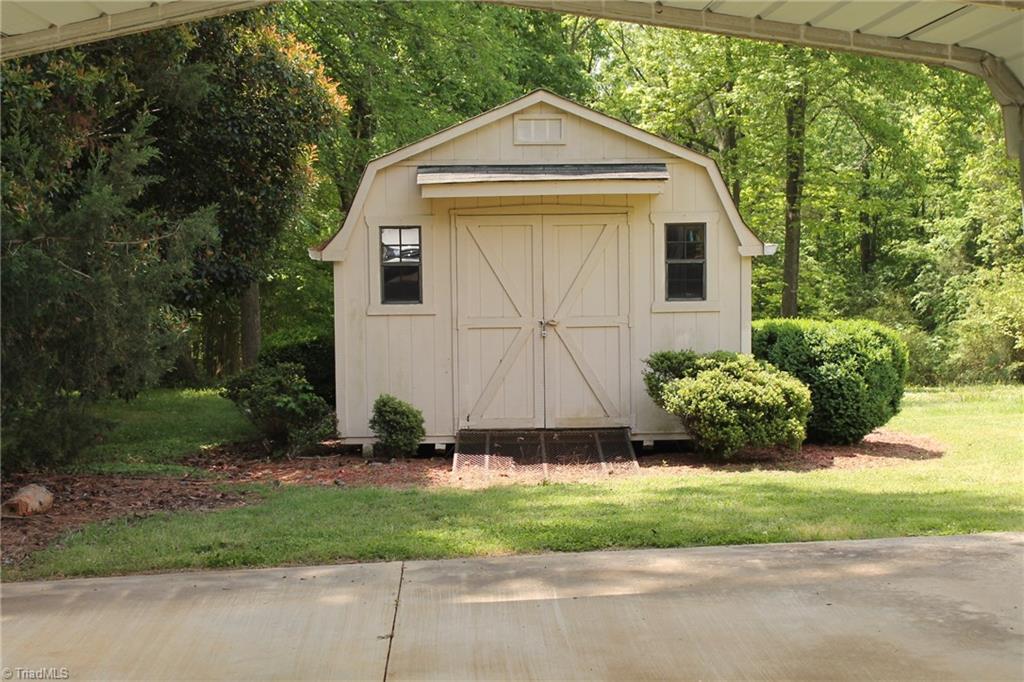 1241 Geneva Albright Road Graham, NC 27253 - Photo 17 of 24 Gallery Image 17