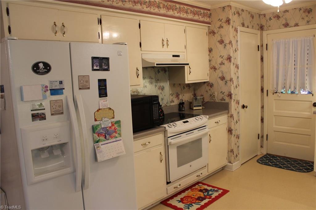 1241 Geneva Albright Road Graham, NC 27253 - Photo 3 of 24 Gallery Image 3