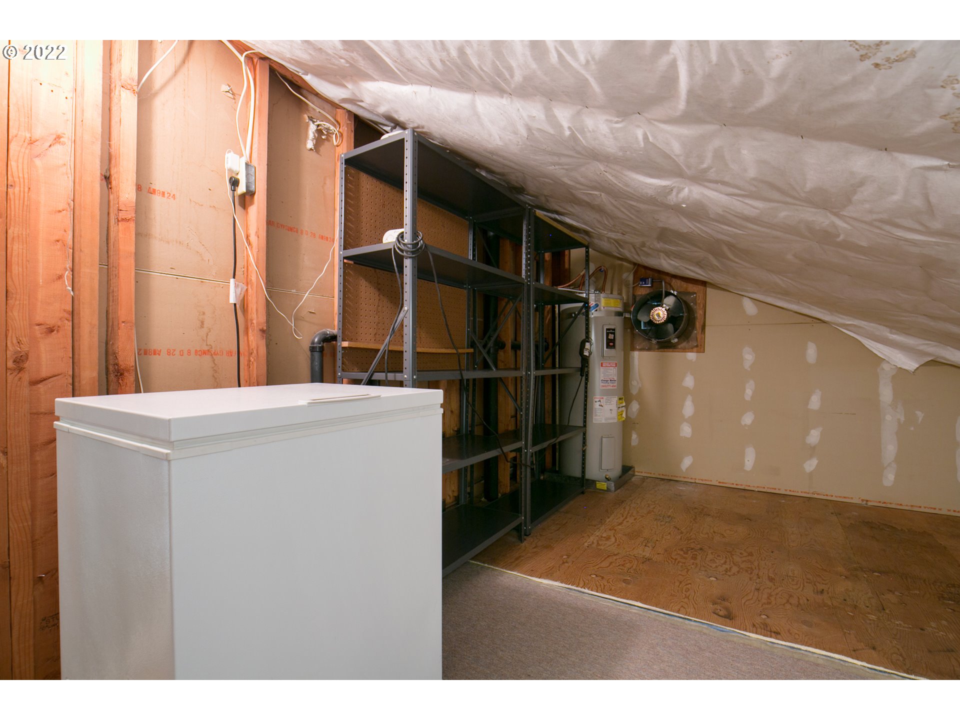 4582 Southwest Comus Place, Unit 7D Portland, OR 97219 - Photo 25 of 31 Gallery Image 25