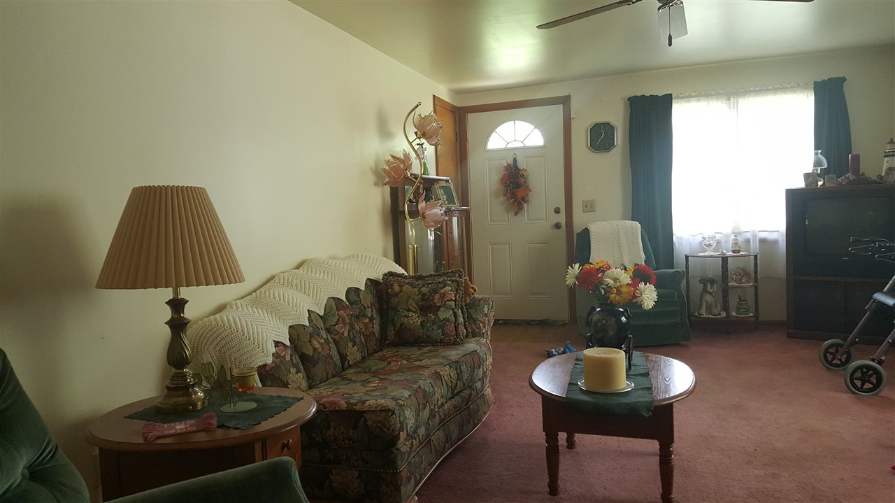 8595 Coolidge Road Farwell, MI 48622 - Photo 6 of 27 1836399-5.JPG