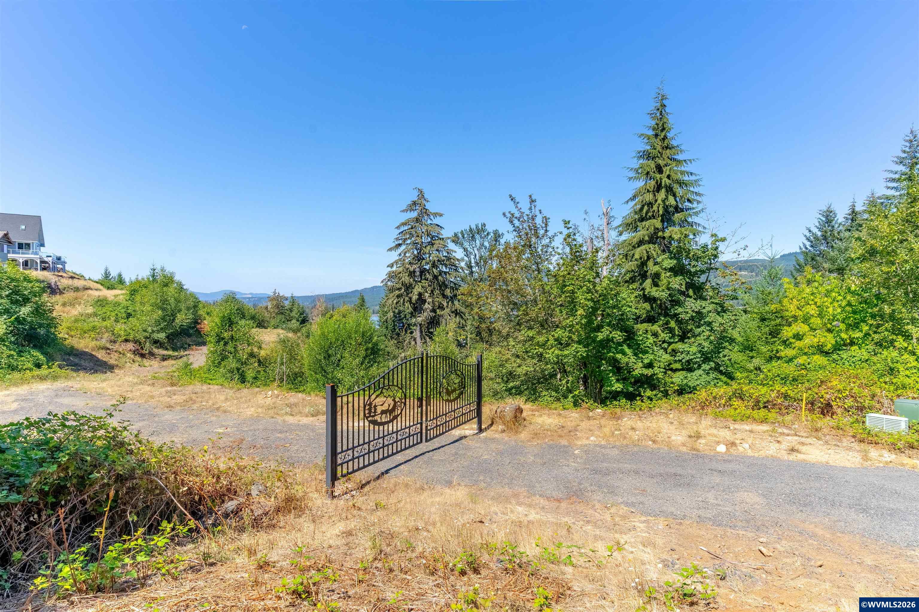 6332 Lakepointe Street Foster, OR 97345 - Photo 10 of 17