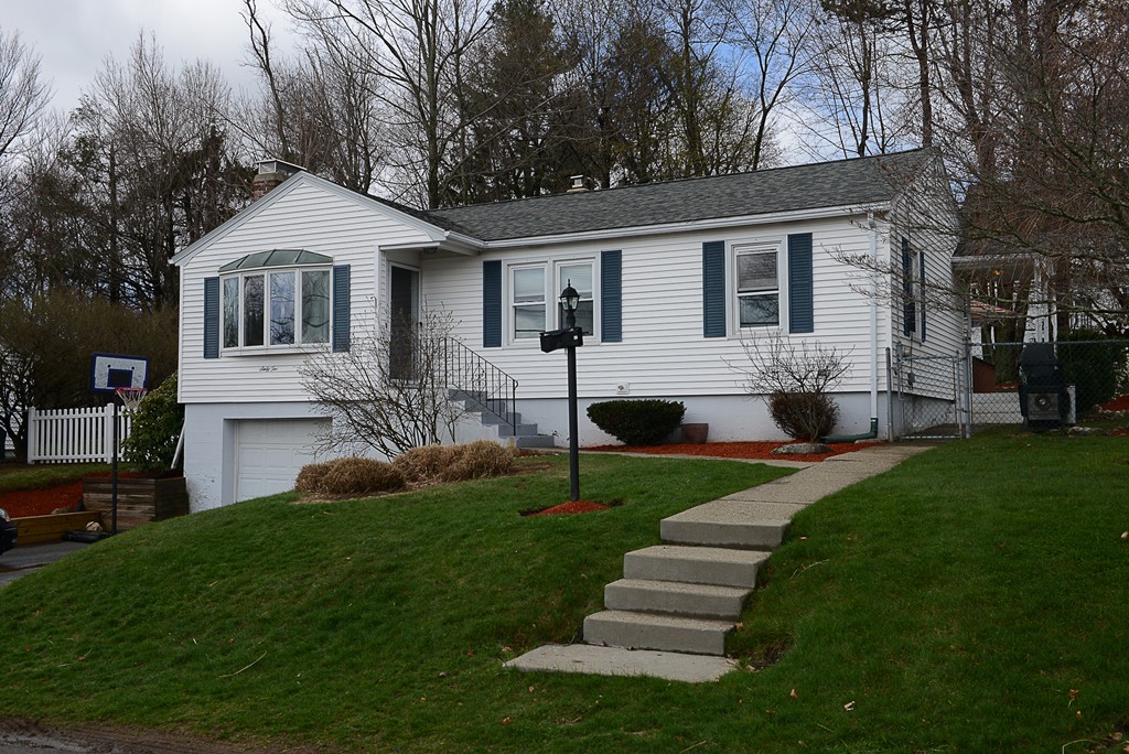62 Gates Road Shrewsbury, MA 01545 - Photo 1 of 15 Gallery Image 1