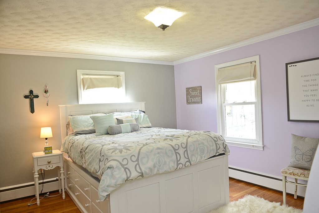 62 Gates Road Shrewsbury, MA 01545 - Photo 5 of 15 Gallery Image 5