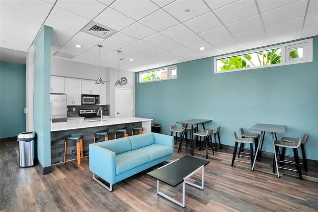 $449,000 | 1208 East Kennedy Boulevard, Unit 618, Tampa, FL 33602