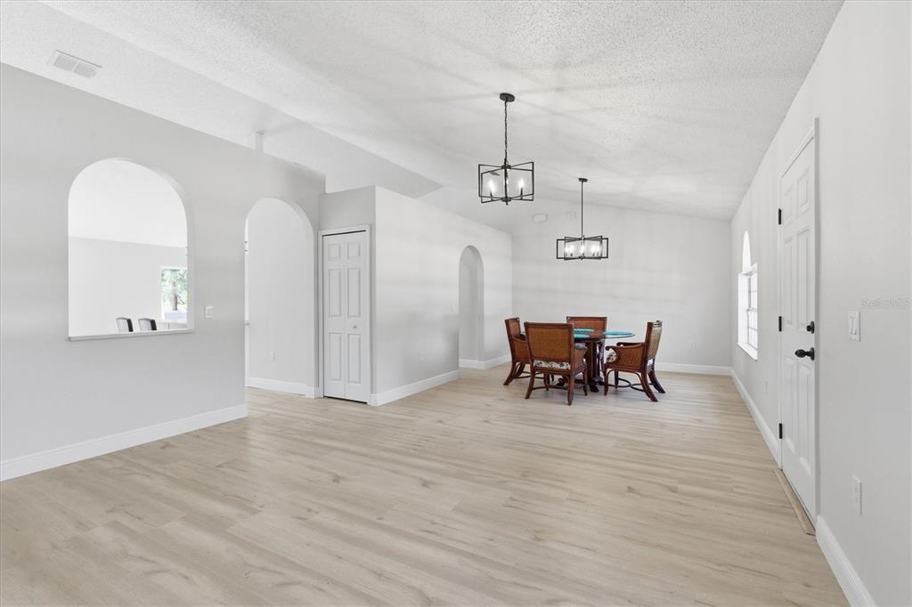 18063 Parrot Road Weeki Wachee, FL 34614 - Photo 13 of 52