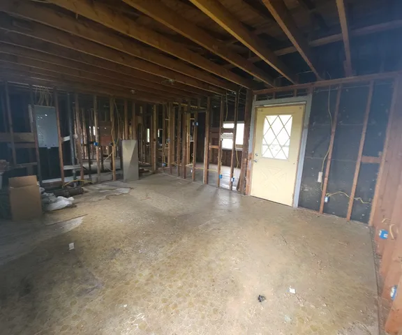 $45,000 | 907 South Spruce Street, Villa Grove, IL 61956