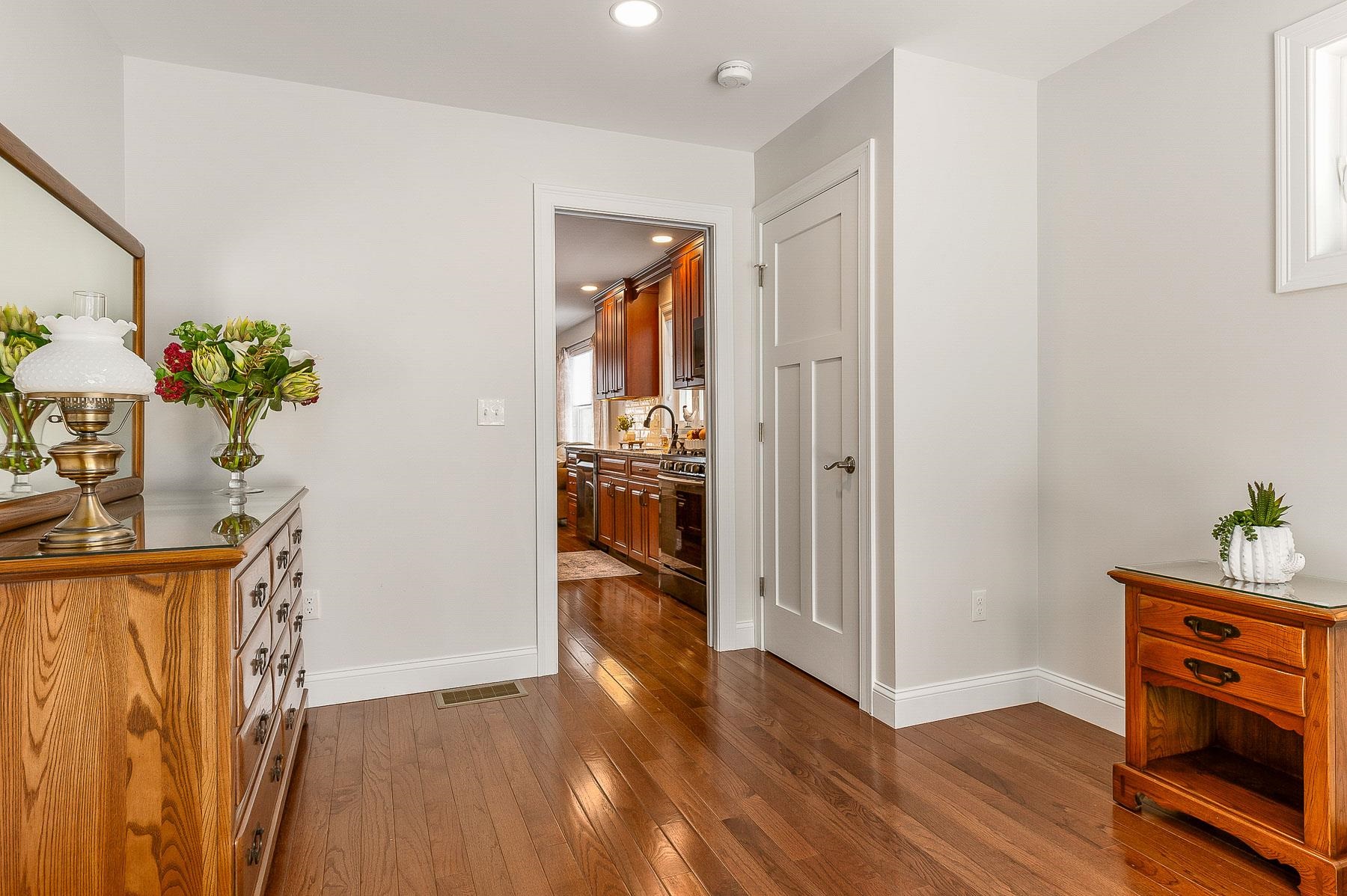 23 Beaumont Drive Dover, NH 03820 - Photo 17 of 31