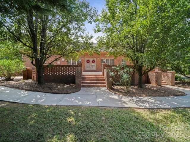 a view of a outdoor space