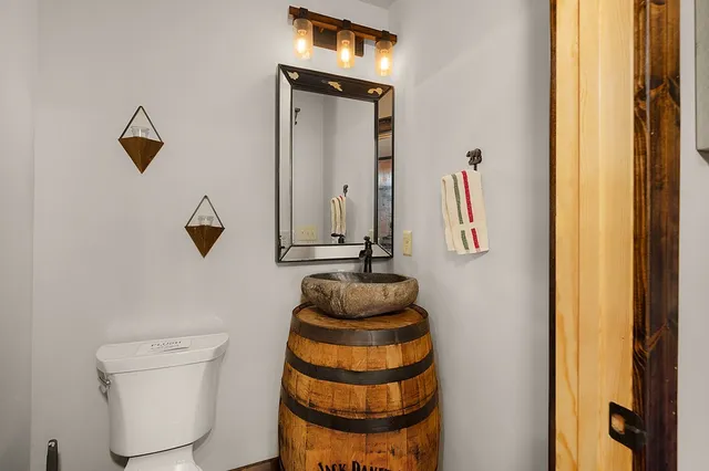 $850,000 | 136 Pack Creek Road, Blue Ridge, GA 30513