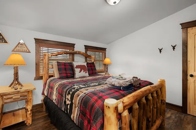 $850,000 | 136 Pack Creek Road, Blue Ridge, GA 30513