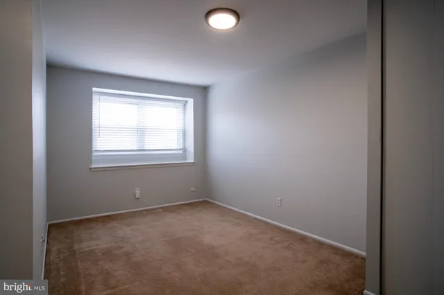 $2,300 | 933 Elm Road, Halethorpe, MD 21227