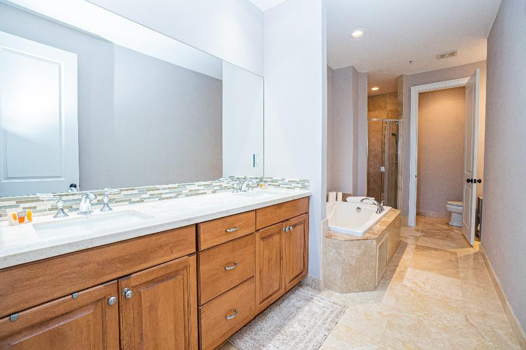 16 Via Floresta Drive Boca Raton, FL 33487 - Photo 24 of 25 Photo 24