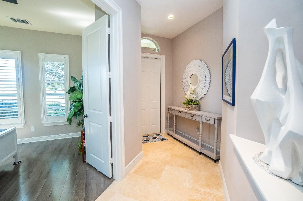 16 Via Floresta Drive Boca Raton, FL 33487 - Photo 3 of 25 Photo 3