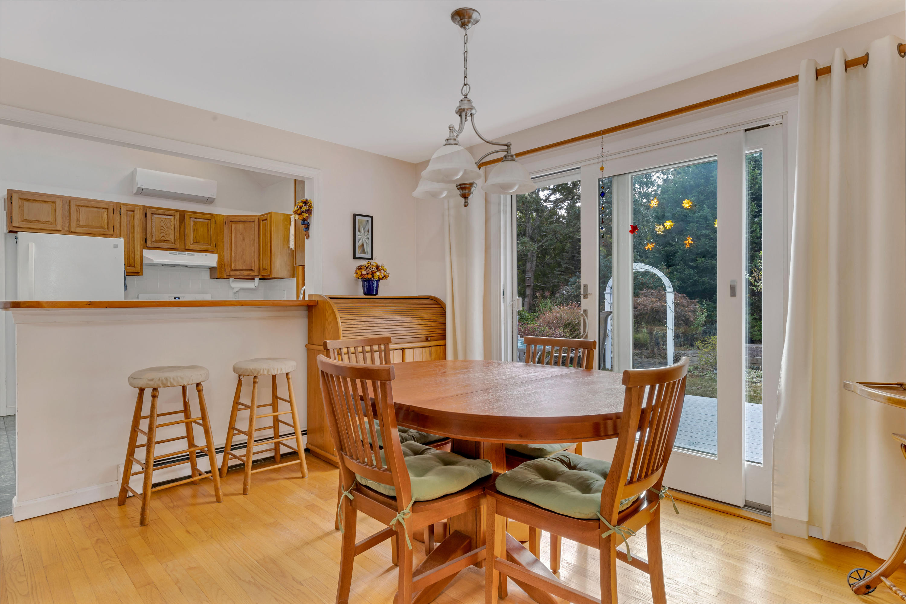 2 Spences Trace Road Harwich, MA 02645 - Photo 11 of 48 2SpeLR-18