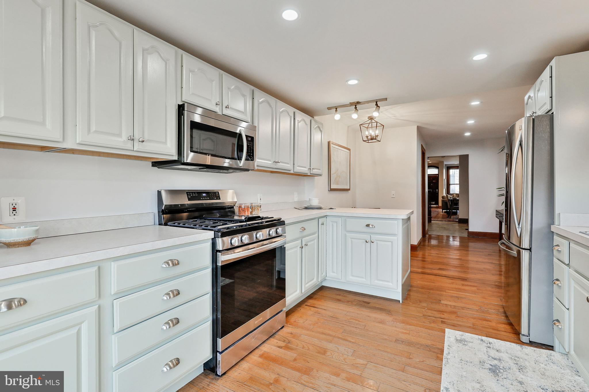 809 Hollins Street Baltimore, MD 21201 - Photo 23 of 59