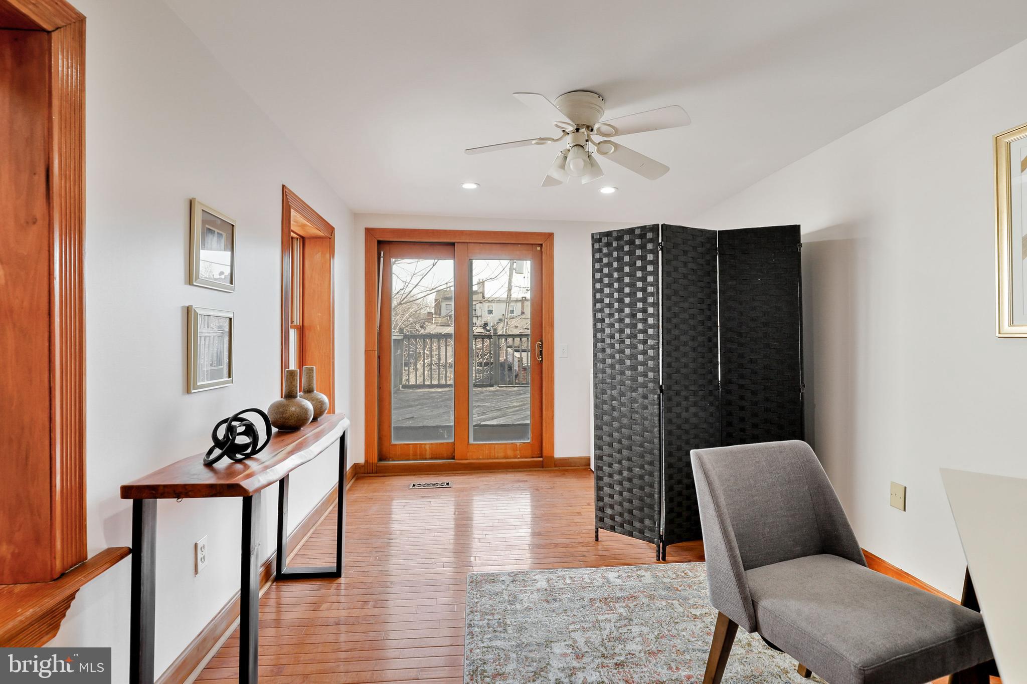809 Hollins Street Baltimore, MD 21201 - Photo 24 of 59 Bonus room with Laundry
