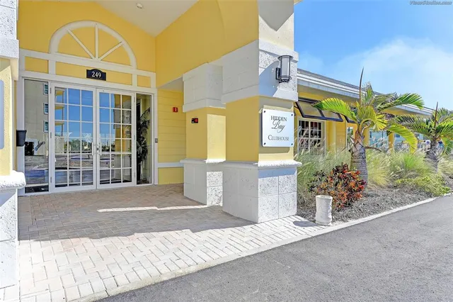$599,000 | 232 Hidden Bay Drive, Unit 504, Osprey, FL 34229