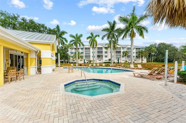 $599,000 | 232 Hidden Bay Drive, Unit 504, Osprey, FL 34229