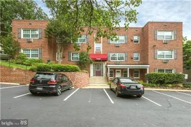 $1,600 | 7219 Flower Avenue, Unit 7, Takoma Park, MD 20912