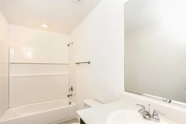 $1,645 | 3152 Crestone Drive, Crandall, TX 75114