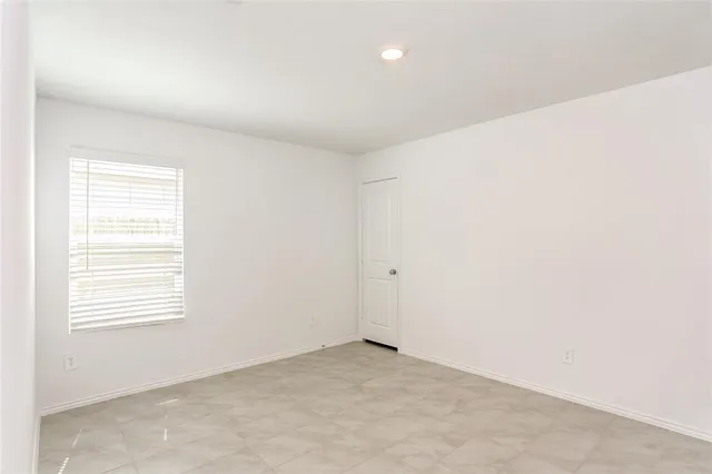 $1,645 | 3152 Crestone Drive, Crandall, TX 75114