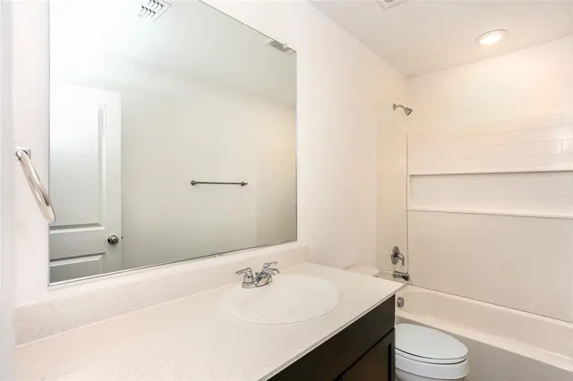 $1,645 | 3152 Crestone Drive, Crandall, TX 75114