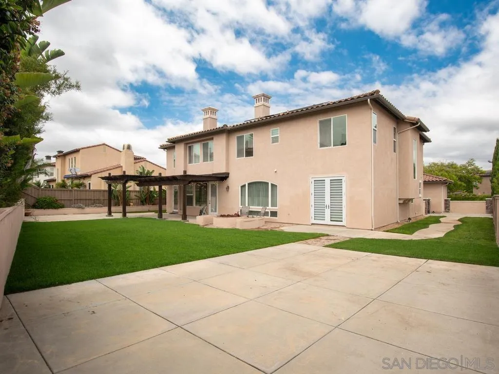 1352 North Paradise Ridge Way Chula Vista, CA 91915 - Photo 54 of 67