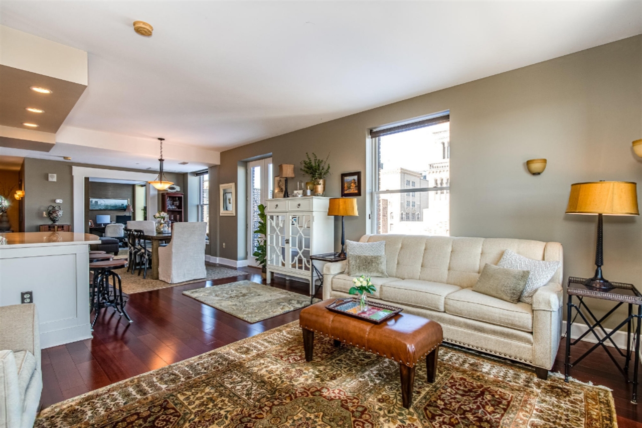27 Library Street Northeast, Unit 701 Grand Rapids, MI 49503 - Photo 10 of 35