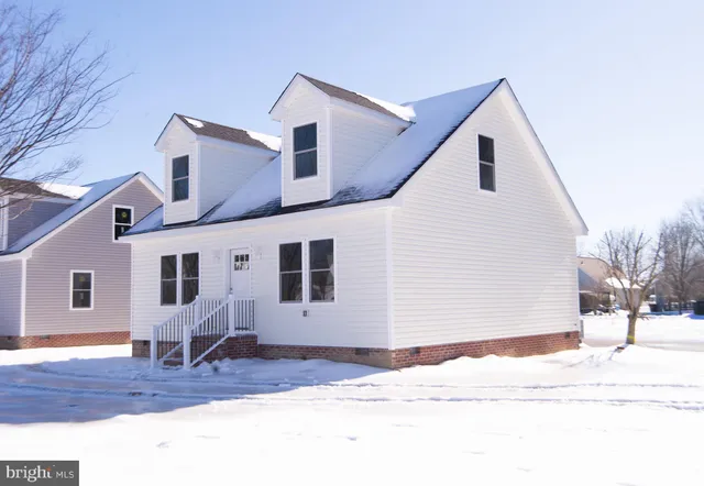 $319,900 | 107 Railroad Avenue, East New Market, MD 21631