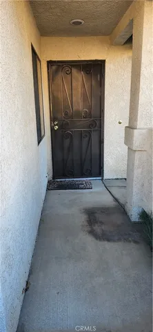 $299,000 | 19273 Palm Way, Apple Valley, CA 92308