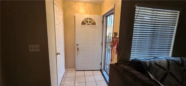 $299,000 | 19273 Palm Way, Apple Valley, CA 92308