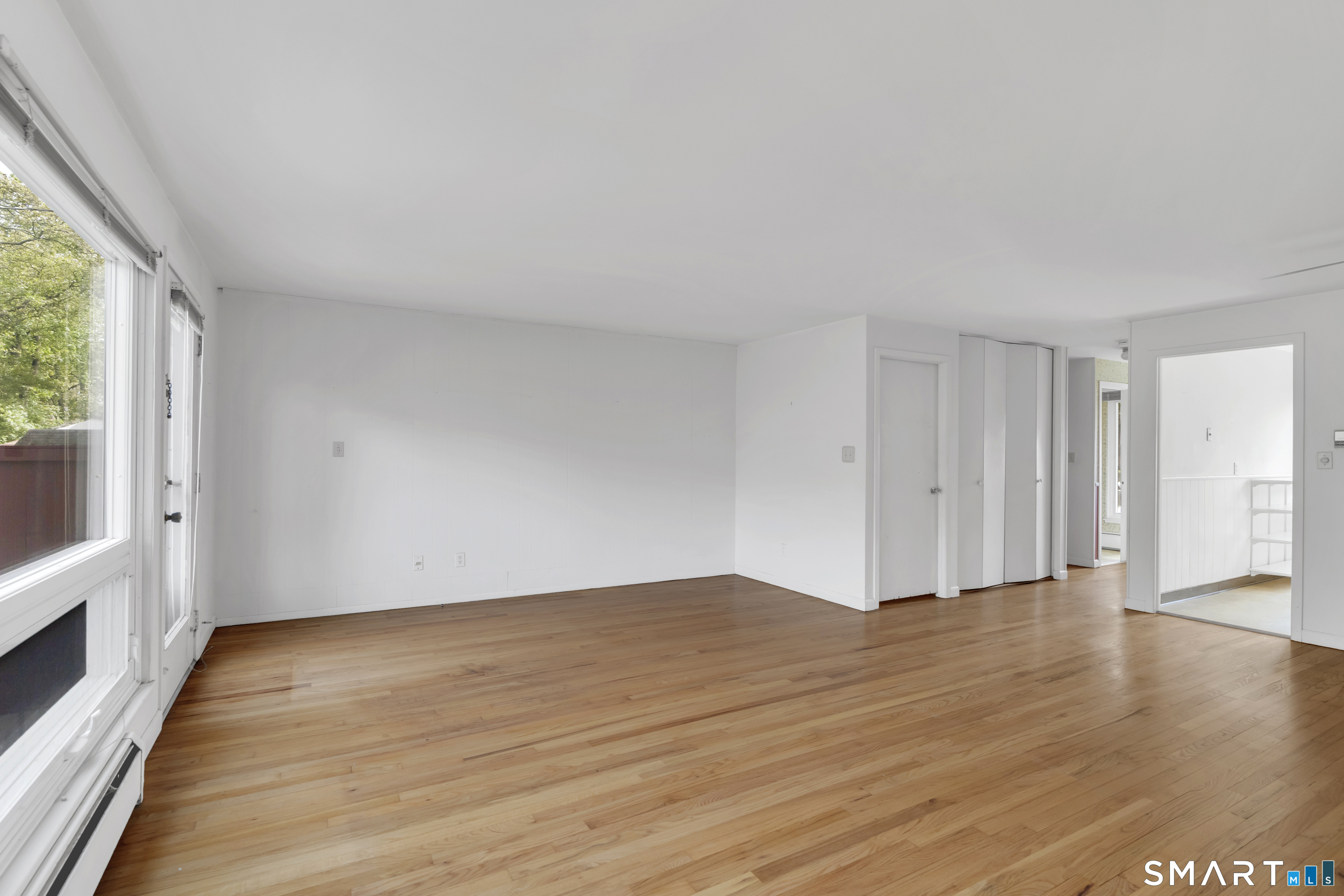 118 Centerbrook Road Hamden, CT 06518 - Photo 6 of 29