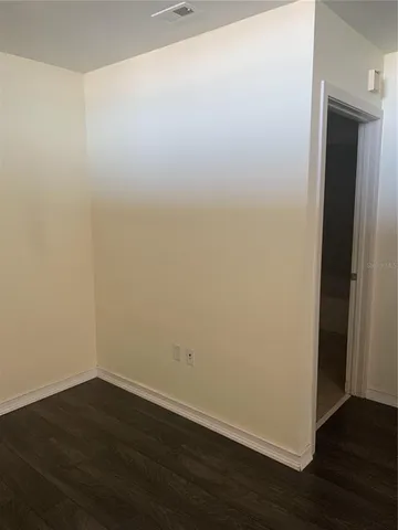 a view of a yard and entertaining space