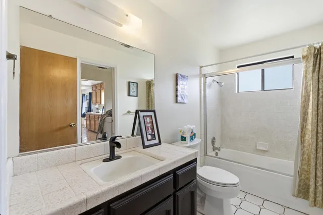 $470,000 | 17232 Mark Road, Madera, CA 93636