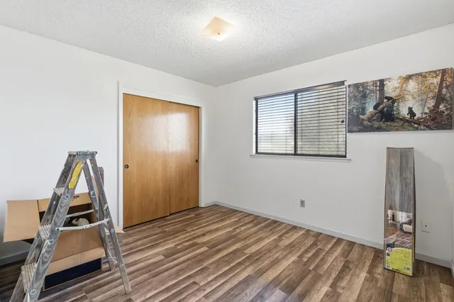 $470,000 | 17232 Mark Road, Madera, CA 93636